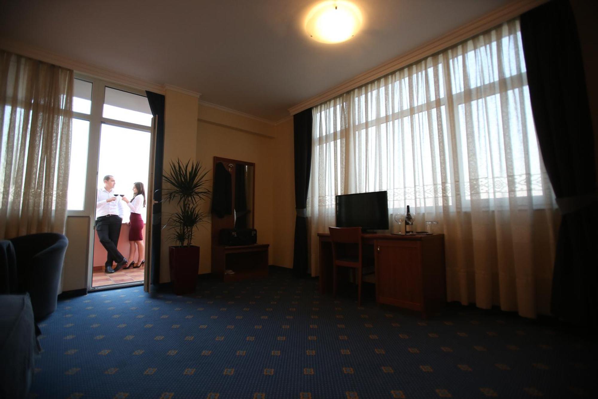 Hotel Continental Vorë 客房 照片