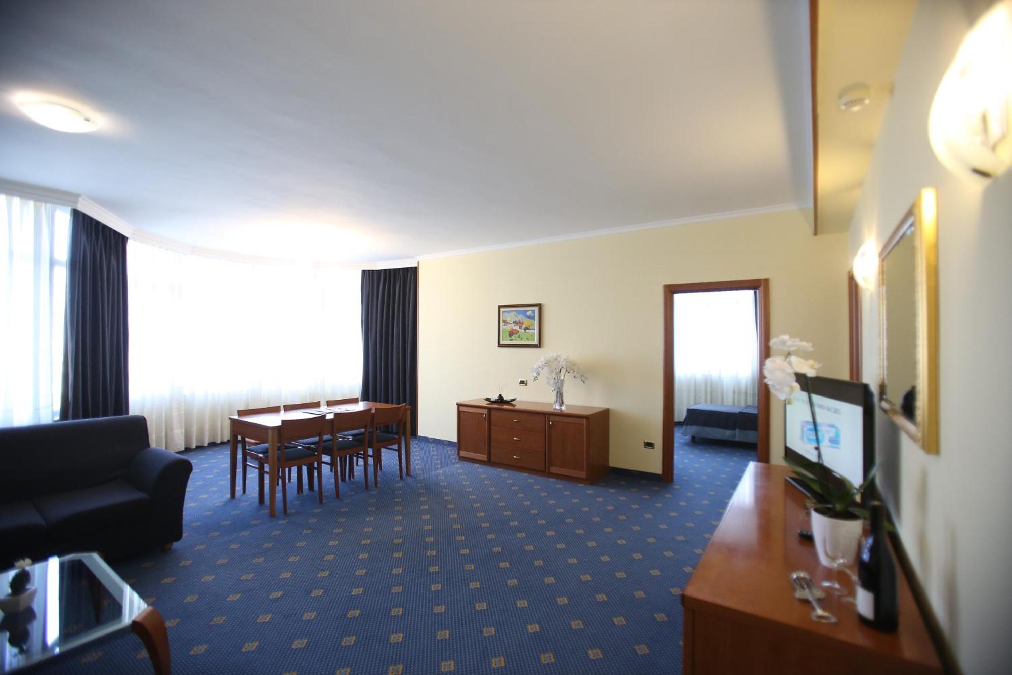 Hotel Continental Vorë 客房 照片